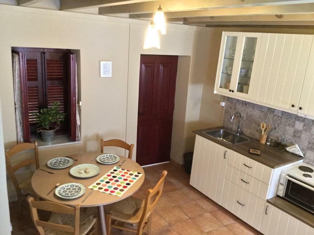Cabernet Houses Lefkada City Екстер'єр фото